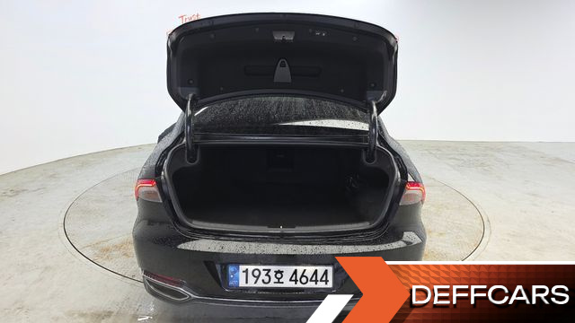 Hyundai GRANDEUR Premium купить на сайте DeffCars