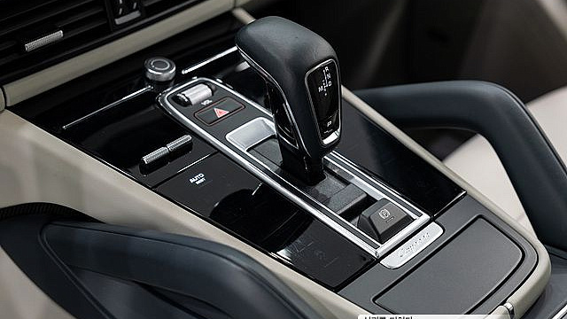 Porsche CAYENNE 3.0 купить на сайте DeffCars