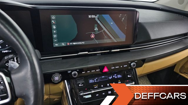 Kia CARNIVAL 7-Seater Signature купить на сайте DeffCars