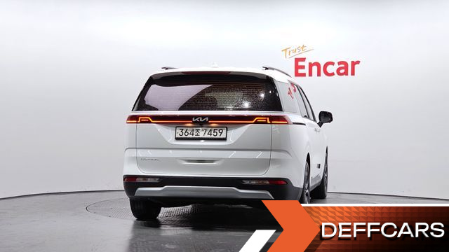 Kia CARNIVAL 9-Seater Prestige купить на сайте DeffCars