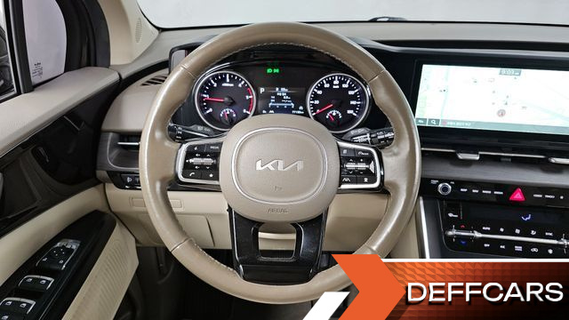 Kia CARNIVAL 11-Seater Prestige купить на сайте DeffCars