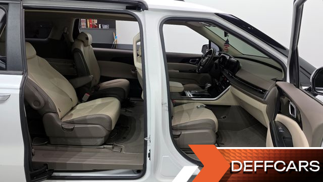 Kia CARNIVAL 9-Seater Prestige купить на сайте DeffCars