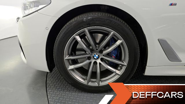 BMW 5-SERIES 530i xDrive M Sport Package Plus купить на сайте DeffCars