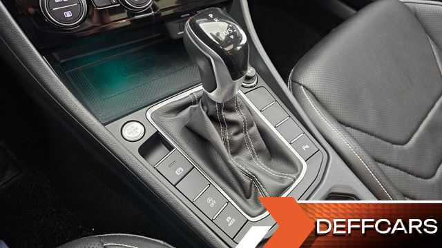 Volkswagen JETTA 1.5 TSI Prestige купить на сайте DeffCars