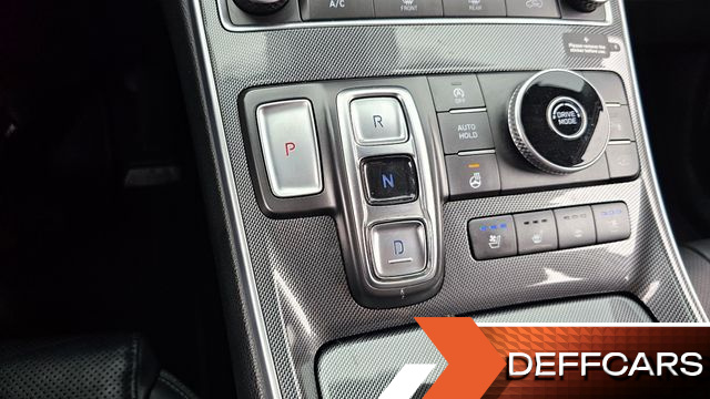Hyundai SANTAFE Diesel 2.2 2WD Premium купить на сайте DeffCars