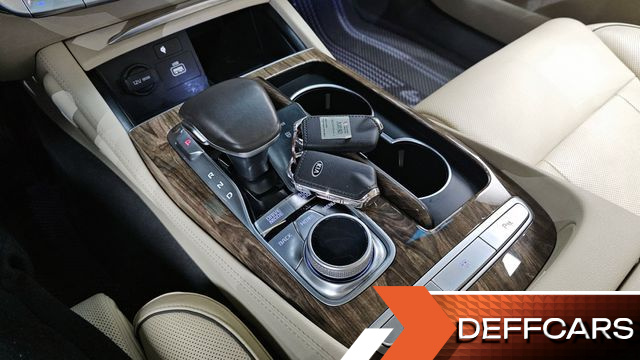 Kia K9 3.8 GDI AWD PlatinumⅢ купить на сайте DeffCars
