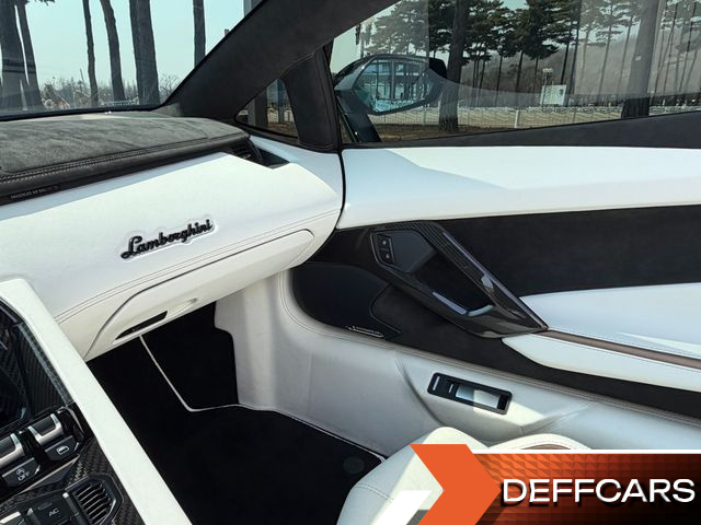 Lamborghini AVENTADOR S LP740-4 Roadster купить на сайте DeffCars