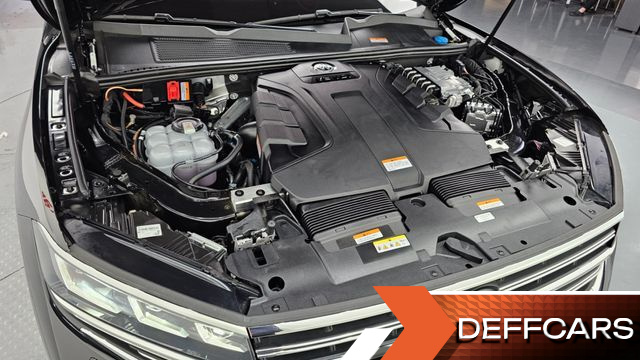 Volkswagen TOUAREG 3.0 TDI Prestige купить на сайте DeffCars
