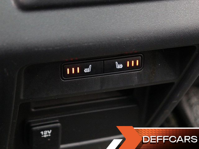 Land Rover DISCOVERY SPORT 2.0 TD4 HSE Luxury купить на сайте DeffCars