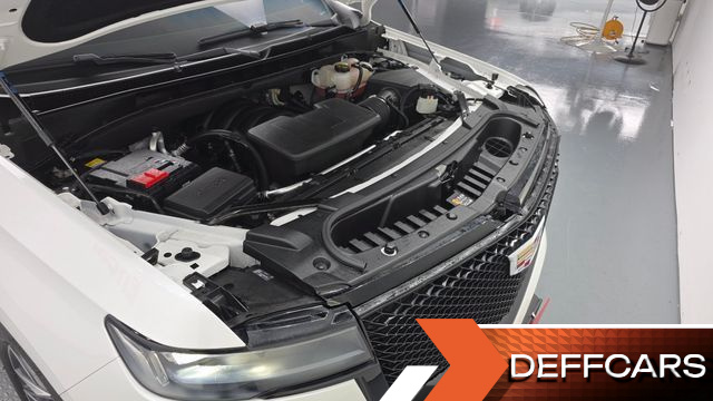 Cadillac ESCALADE 6.2 ESV ESV Sports Platinum купить на сайте DeffCars