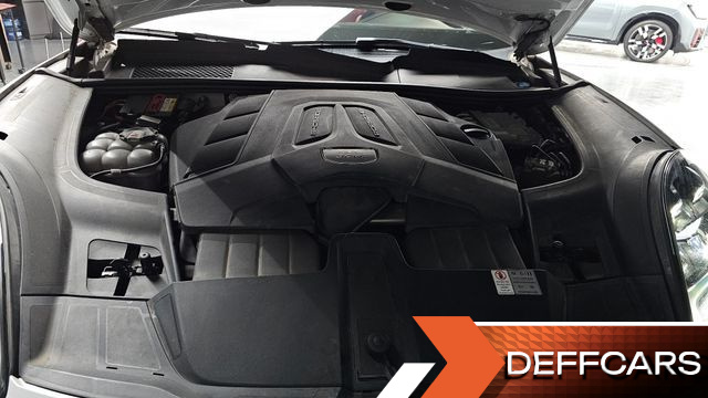 Porsche CAYENNE 3.0 купить на сайте DeffCars