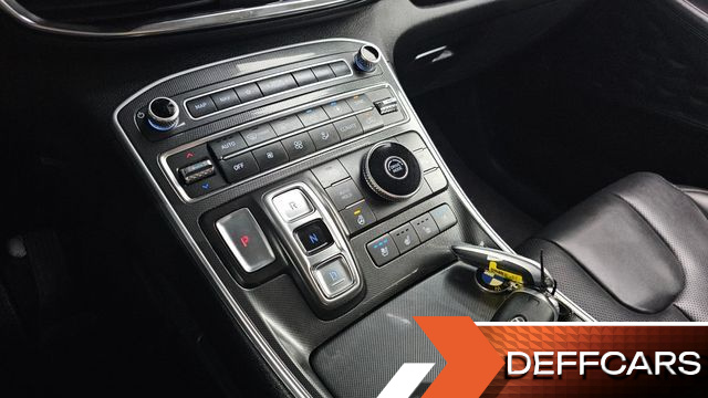 Hyundai SANTAFE Gasoline 2.5T 2WD Prestige купить на сайте DeffCars