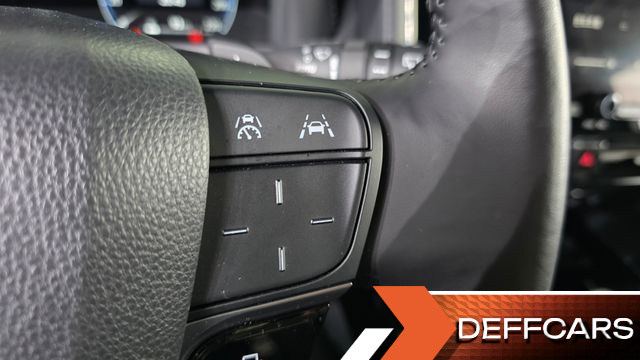 Toyota ALPHARD 2.5 HEV Executive AWD купить на сайте DeffCars