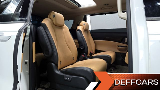 Kia CARNIVAL 9-Seater Noblesse купить на сайте DeffCars