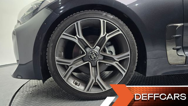 Kia STINGER 2.0 Turbo 2WD Platinum купить на сайте DeffCars