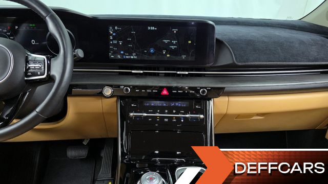 Kia CARNIVAL 9-Seater Signature купить на сайте DeffCars