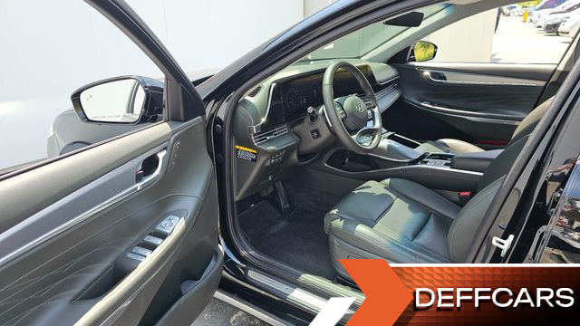 Hyundai GRANDEUR 3.3 Calligraphy купить на сайте DeffCars