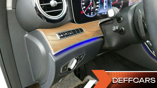 Mercedes E-CLASS E300 4MATIC Exclusive купить на сайте DeffCars