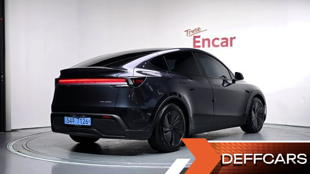 Tesla MODEL Y Premium Long Range AWD купить на сайте DeffCars
