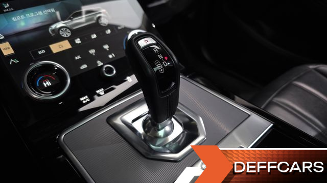 Land Rover RANGE ROVER EVOQUE P250 SE купить на сайте DeffCars
