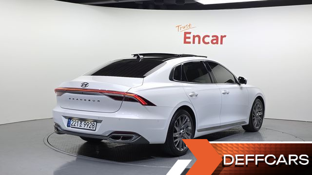 Hyundai GRANDEUR 3.3 Calligraphy купить на сайте DeffCars