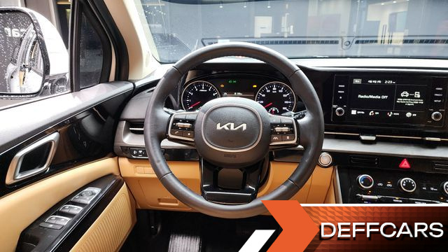 Kia CARNIVAL Gasoline 11-Seater Prestige купить на сайте DeffCars