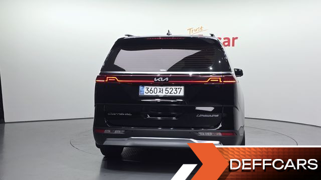 Kia CARNIVAL 7-Seater Signature купить на сайте DeffCars