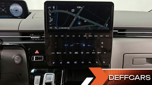 Hyundai STARIA 4WD Lounge 9-Seater Inspiration купить на сайте DeffCars