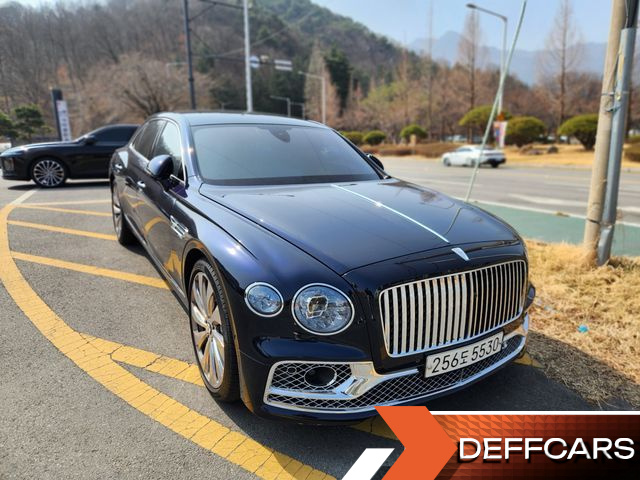 Bentley FLYING SPUR 4.0 купить на сайте DeffCars