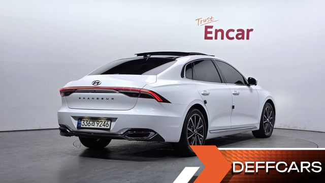 Hyundai GRANDEUR 2.5 Le Blanc купить на сайте DeffCars