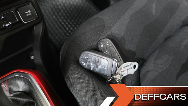 Jeep RENEGADE 2.0 Diesel Tailhawk AWD купить на сайте DeffCars