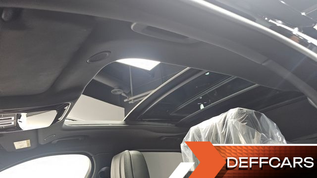 Land Rover RANGE ROVER VELAR 3.0 P400 Dynamic HSE купить на сайте DeffCars