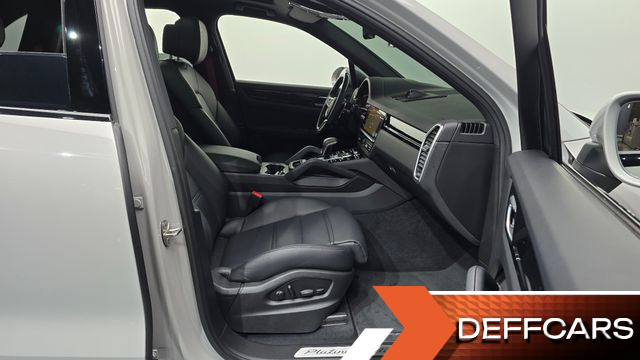 Porsche CAYENNE 3.0 PLATINUM EDITION купить на сайте DeffCars