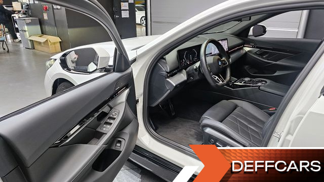 BMW 5-SERIES 520i M Sport купить на сайте DeffCars