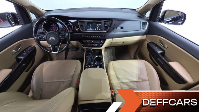Kia CARNIVAL 9-Seater Prstige купить на сайте DeffCars