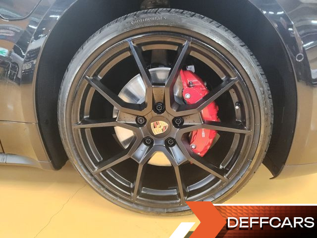 Porsche TAYCAN 4S купить на сайте DeffCars