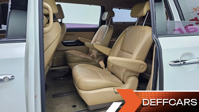 Kia CARNIVAL 9-seater Hi-Limousine Prestige High roof купить на сайте DeffCars
