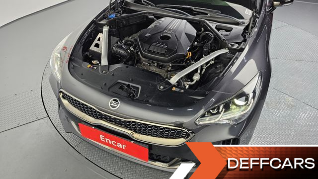 Kia STINGER 2.0 Turbo 2WD Platinum купить на сайте DeffCars