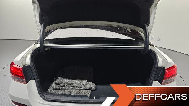 Kia K5 1.7 Diesel Prestige купить на сайте DeffCars