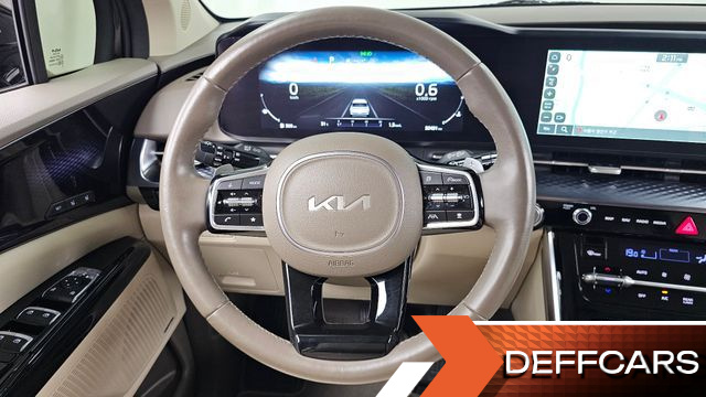 Kia CARNIVAL Gasoline 4-Seater Hi-Limousine Signature купить на сайте DeffCars