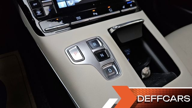 Hyundai GRANDEUR Le Blanc купить на сайте DeffCars