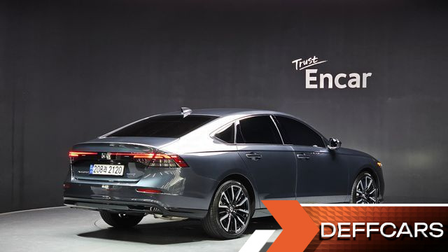 Honda ACCORD 2.0 Hybrid Touring купить на сайте DeffCars