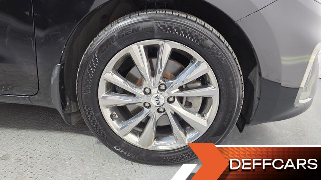 Kia CARNIVAL 9-Seater Prstige купить на сайте DeffCars