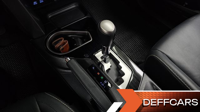 Toyota RAV4 2.5 4WD Hybrid 4th купить на сайте DeffCars