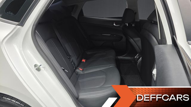 Kia K5 2.0 Prestige купить на сайте DeffCars