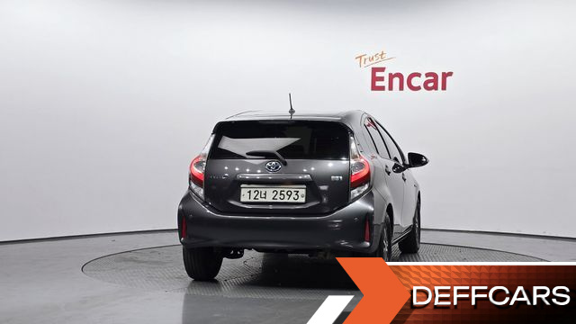 Toyota PRIUS 1.5 купить на сайте DeffCars