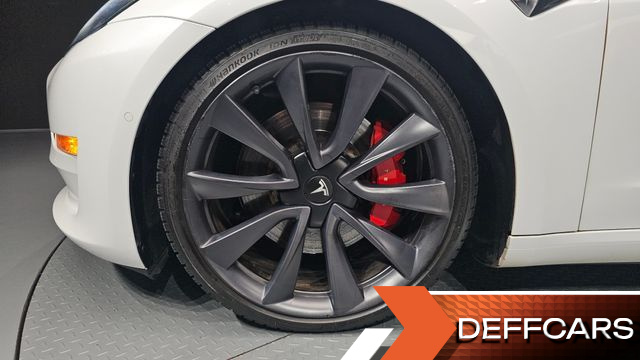 Tesla MODEL 3 Performance AWD купить на сайте DeffCars