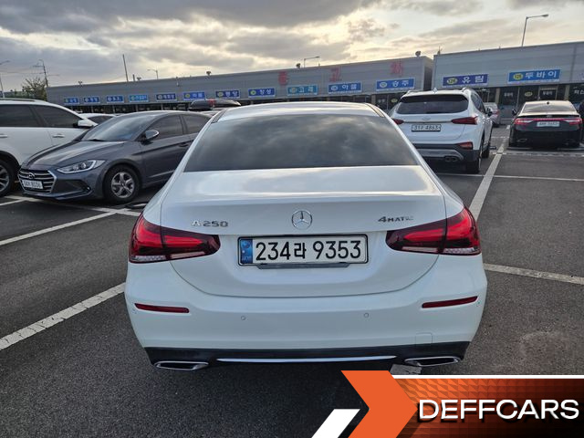 Mercedes A-CLASS A250 4MATIC Sedan купить на сайте DeffCars