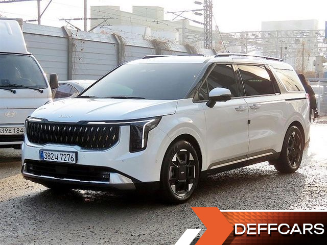 Kia CARNIVAL 9-Seater Signature купить на сайте DeffCars