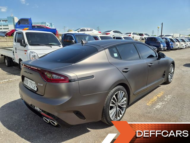 Kia STINGER 2.0 Turbo AWD Platinum купить на сайте DeffCars